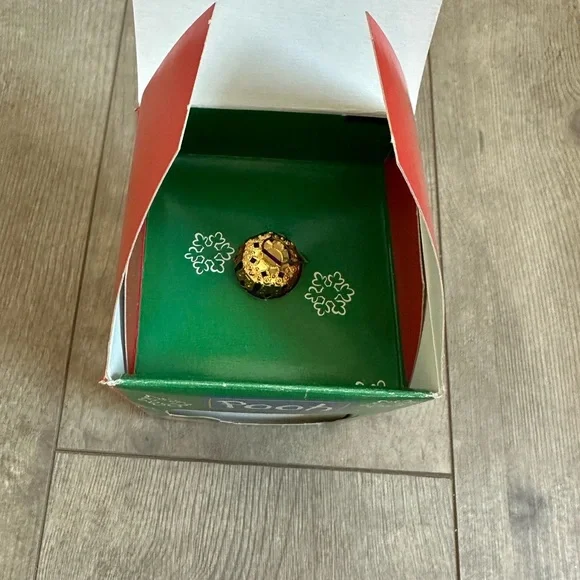 Vintage Disney Winnie the Pooh 'Tigger' Seasonal Specialties ornament in box - Picture 4 of 9